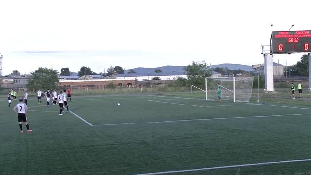 Пенальти в ворота Сахалина смотреть онлайн