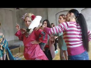 А теперь и Соломошечка подключился к процессу!)