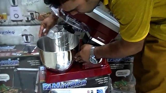প্রফেশনাল Stand Mixer কালেকশন কিনুন Miyako ব্রান্ডের, সবচেয়ে কম দামে। смотреть онлайн