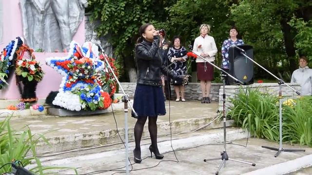 Плач матери / кавер смотреть онлайн