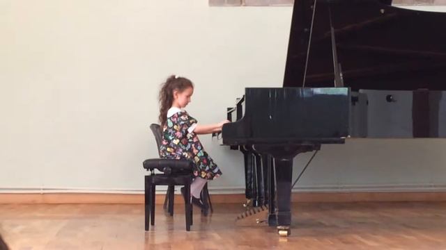 Armine Malkhasyan. Дождик И. Кореневская смотреть онлайн