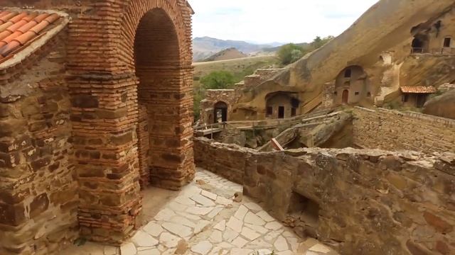 Монастырь Давид Гареджи: Лавра Давида Удабно | Граница Грузии и Азербайджана  #WithMe