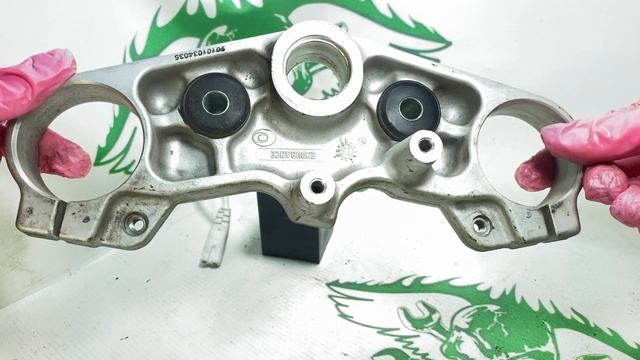 Траверса верхняя KTM 390 DUKE 90101034035 смотреть онлайн