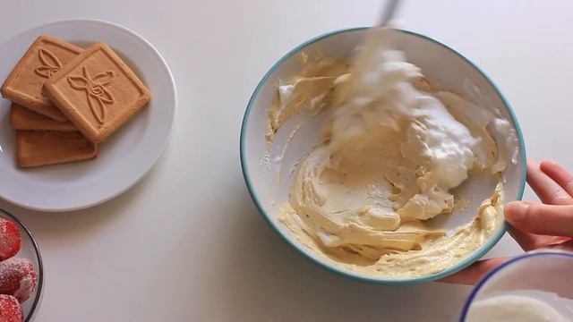 Нежнейшая ТВОРОЖНАЯ ЗАПЕКАНКА без муки и манки | рецепт а-ля низкокалорийный пп чизкейк смотреть онлайн