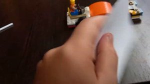 сделал заниженную машину из Lego