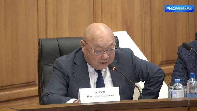 Рациональное использование земель сельхоз назначения обсудили в Народном Хурале РК