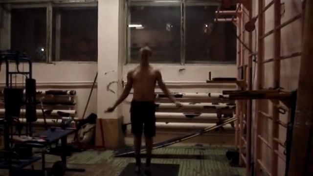 Двойные на скакалке. смотреть онлайн