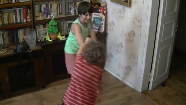 Виноваты предки.Инна Карлина Владимир Новоженин смотреть онлайн