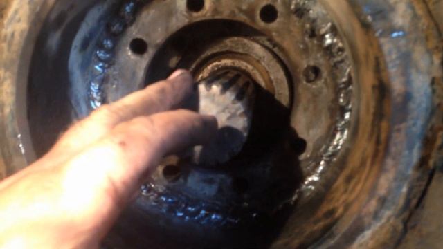 ХТЗ 17221 Как варил фланец ,не разбирая промопоры. смотреть онлайн