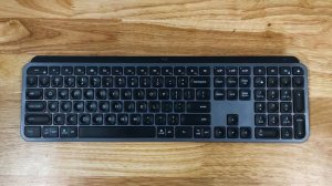 How to Screenshot on the Logitech MX Keys - PC