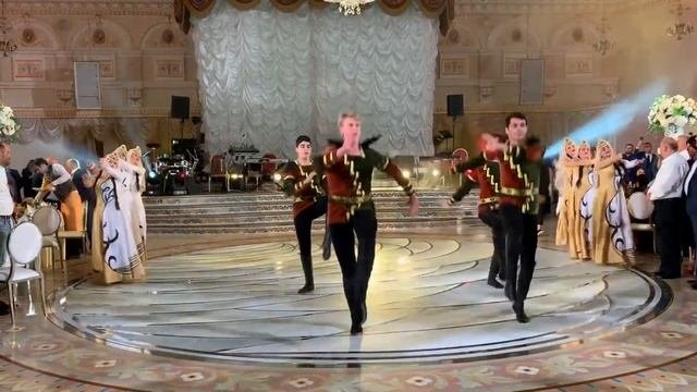 Ансамбль « Цветы Армении » танец «Арцах»