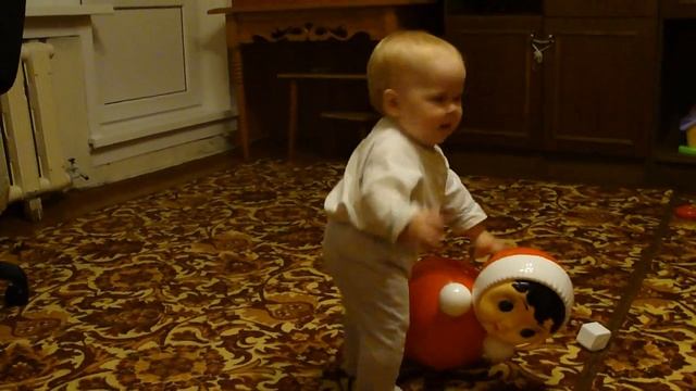 Неваляшка, бросок через бедро. смотреть онлайн