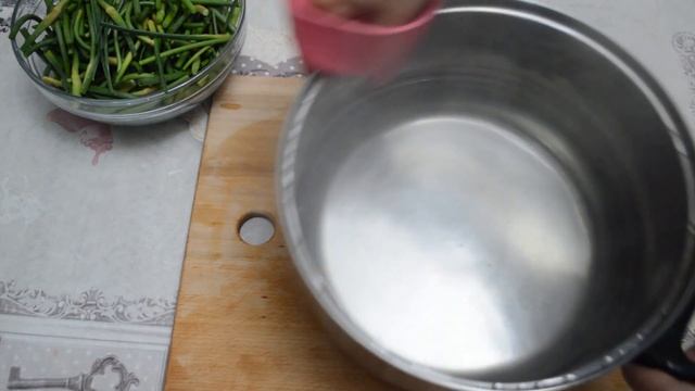 ЧЕСНОЧНЫЕ СТРЕЛКИ на зиму. Как мариновать чесночные стрелки - простой рецепт без стерилизации!