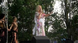 Наталья Бучинская   Высоко