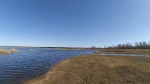 Реставрация радиолы Латвия. Весна, разлился Битюг.