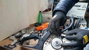 STIHL MS 180 chainsaw - replacement of handguard and brake