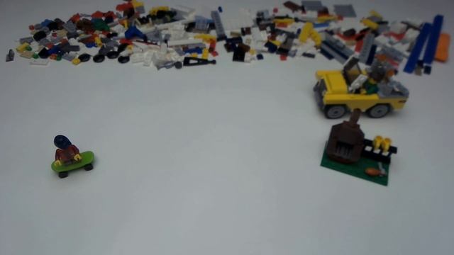LEGO Creator 31052. Обзор домика, джипа и заднего двора с грилем смотреть онлайн