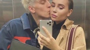 а4 и Юля Годунова вместе! 4 часть.Влад а4 и Юля Годунова милые моменты!А4 и Юля Годунова целуются!