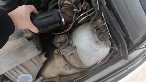 Быстрый ремонт#20 Замена датчика расхода воздуха на BMW