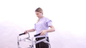Обзор ходунков для взрослых после инсульта
