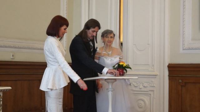 Регистрация брака Таниты Питерской и Олега Апреля, 10 марта 2019 года смотреть онлайн