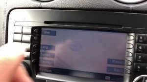 How to change the time in a Mercedes GL