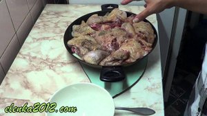 Курица в духовке