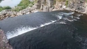 Водопад и мост в поселке Кусье-Александровский