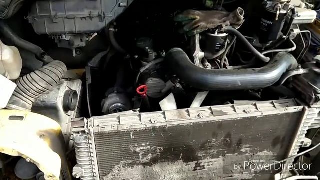 Мерседес Спринтер 611 ДВС. Стук-стук и сниманием мотор. Часть 1.