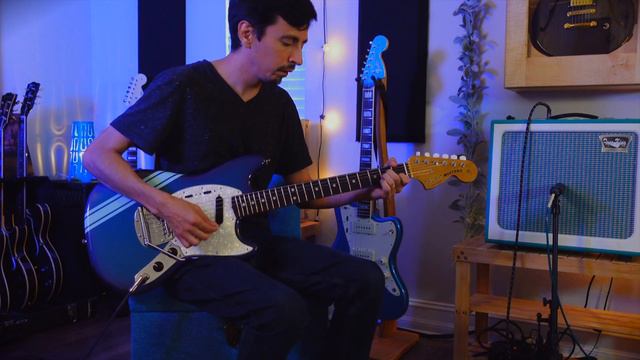 Offset shootout - Fender Jazzmaster and Mustang смотреть онлайн