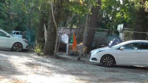 Кемпинг в Геленджике "Ёжик" практически на набережной. Снимаю кемпинг, берег и питание в кемпинге