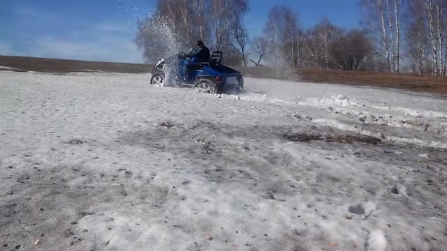 Покатушки на квадроцикле из Subaru Legacy смотреть онлайн