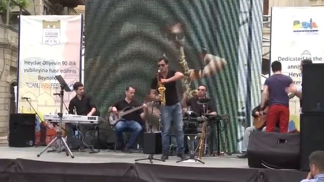 Live Party Band смотреть онлайн