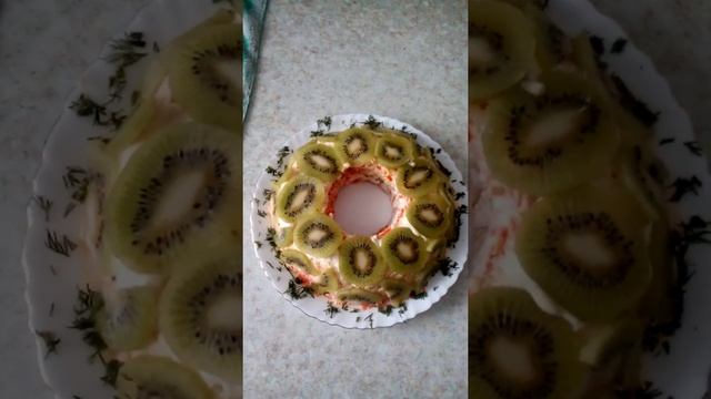 VID 20211231 140053 салат изумрудный браслет всех с новым годом!!Вкусные салаты,