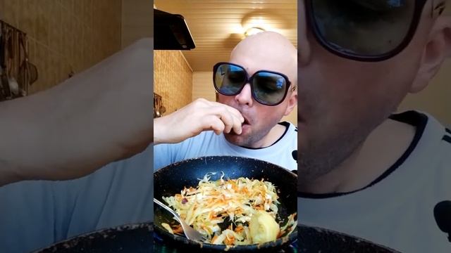 ОБЖОР яичница с капустой