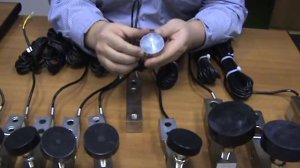 Устройство регулировочной ножки для тензометрических датчиков балочного типа