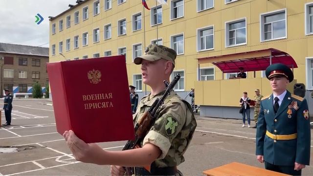 В Сыктывкаре приняли присягу военнослужащие Центра подготовки Северо-Западного округа Росгвардии
