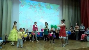 Осенний танец с детками ДЦП