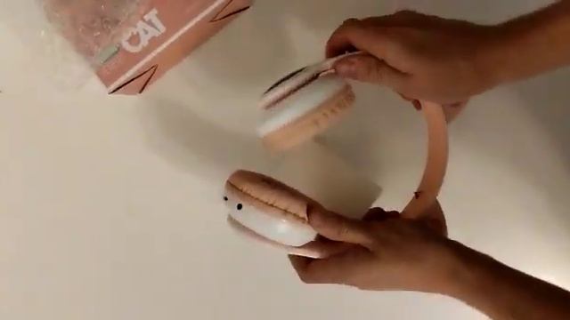 Беспроводные bluetooth наушники с ушками для девочек светящиеся с FM/Micro SD/ смотреть онлайн