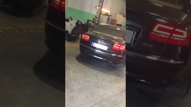 Audi A8 6.0 W12 Brutal Sound