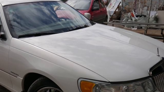 Lincoln Town Car Круизный лайнер Первый заезд в сервис смотреть онлайн