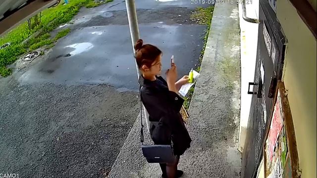 Поклейка объявлений. смотреть онлайн