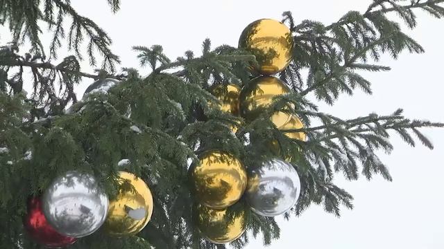 Новогодняя красавица смотреть онлайн