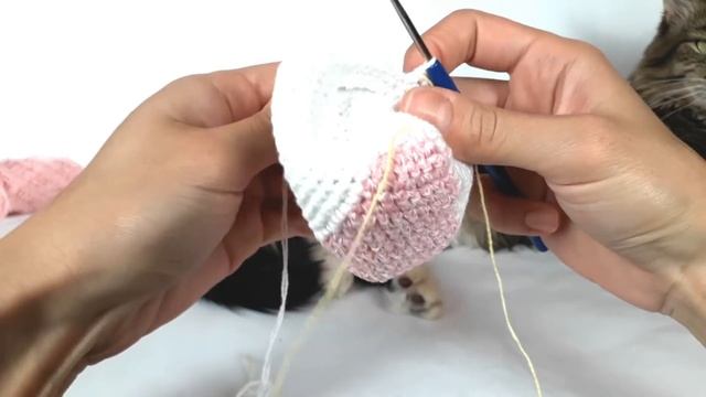 Мышка крючком. Вязаная мышка. Схема мышки. Игрушки крючком. Вязание для начинающих Урок 2 Ножки,тел