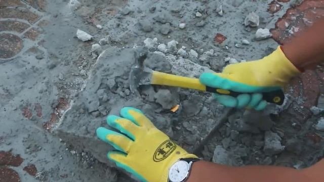 Дешёвый водонепроницаемый смартфон