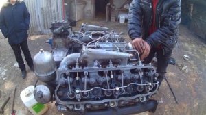 Запуск двигателя ямз 236 после востановления!!