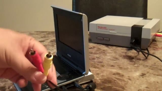 How to Play Games Through Your Portable DVD Player смотреть онлайн