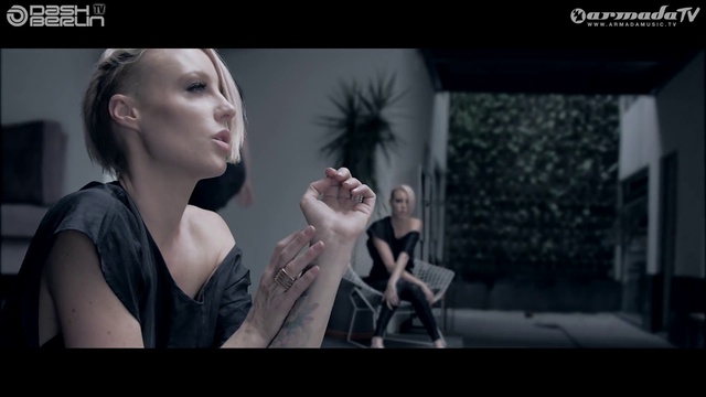 Даш Берлин и Эмма хевит. Şimarik клип HD. Фото клип so hott. Смотреть фото Emma Hewitt и Dash Berlin.