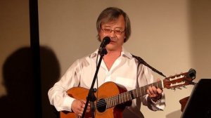 Александр Хегай "Этот город называется Москва", " На бульваре Гоголя  опадают клёны"