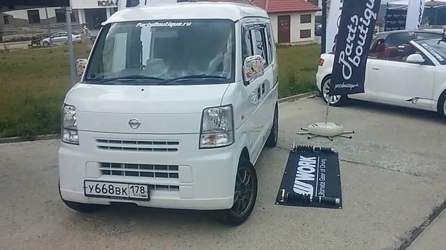 Фестиваль Grounded (заниженных автомобилей). Stance. Сочи, 2016. Часть 1. смотреть онлайн